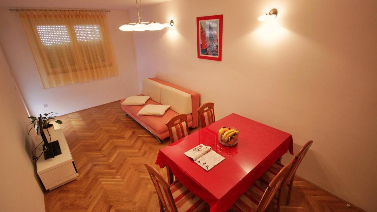 Apartment Jen Omis Ngoại thất bức ảnh